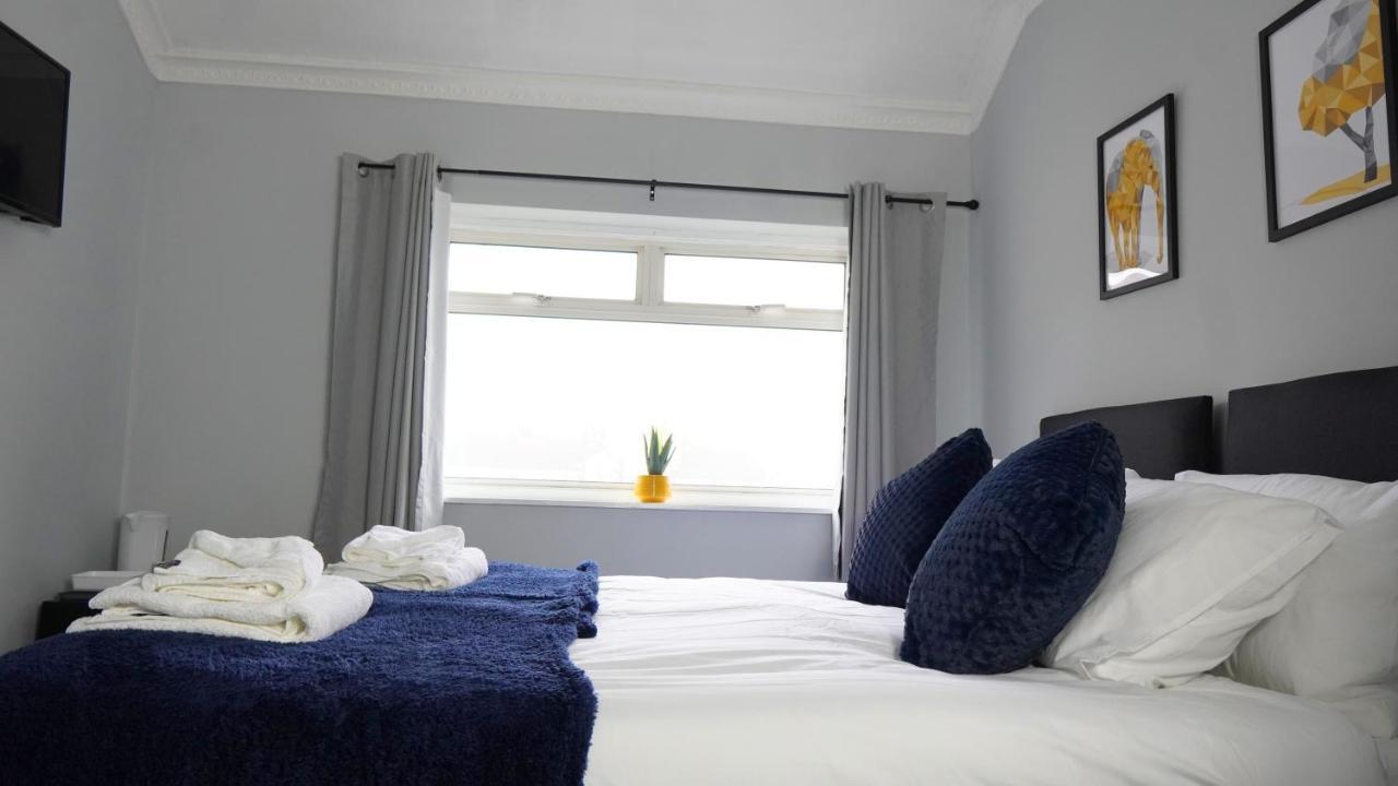 Portobello House - Four Bedroom House Perfect For Contractors - Sleeps 6 - Free Parking Wolverhampton Ngoại thất bức ảnh
