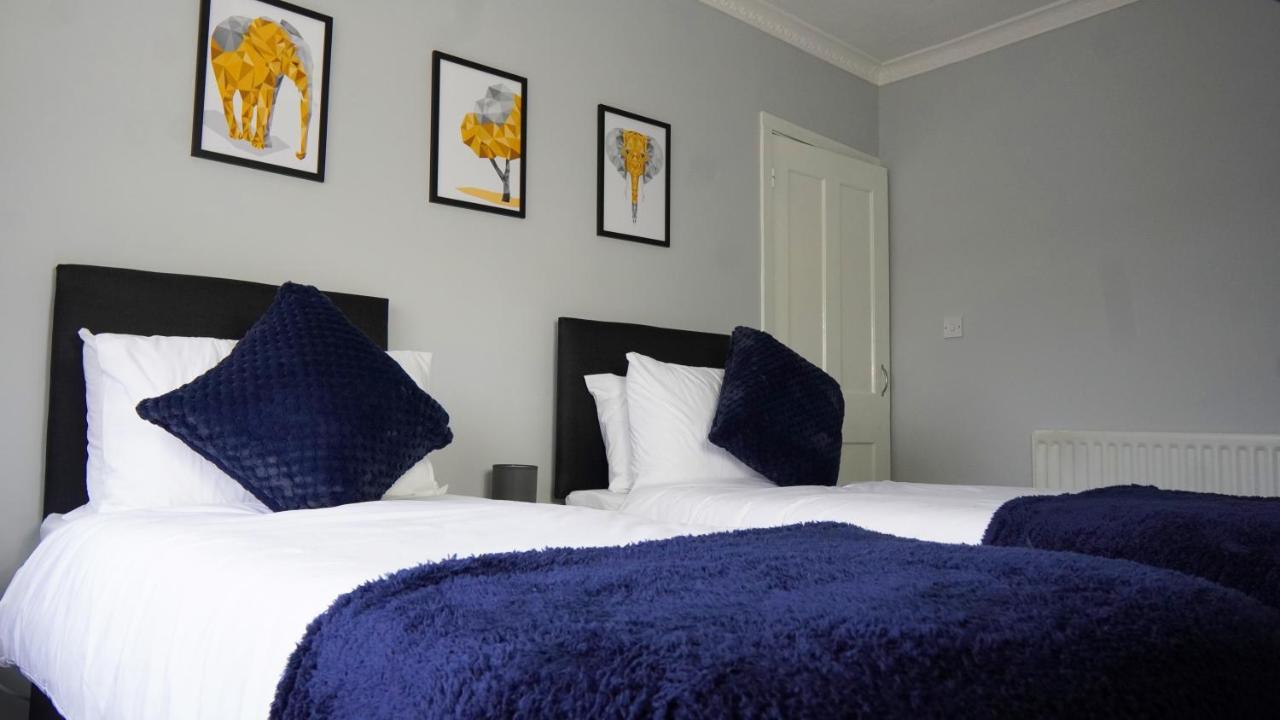Portobello House - Four Bedroom House Perfect For Contractors - Sleeps 6 - Free Parking Wolverhampton Ngoại thất bức ảnh