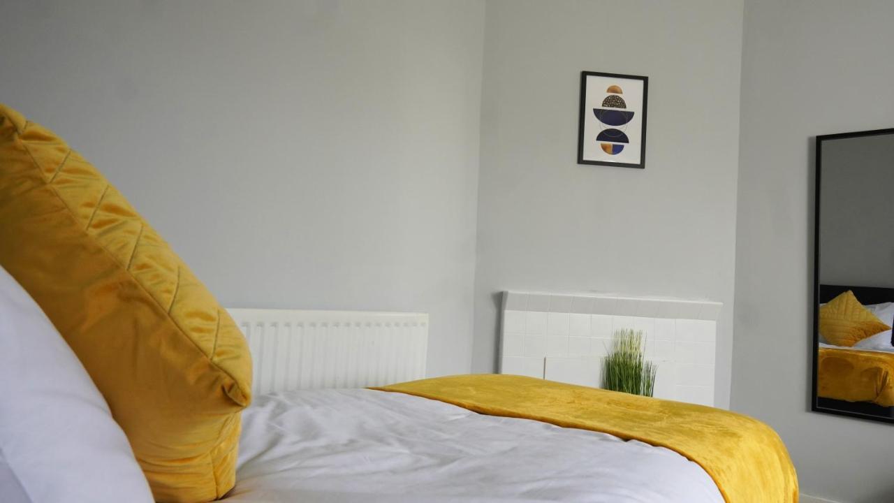 Portobello House - Four Bedroom House Perfect For Contractors - Sleeps 6 - Free Parking Wolverhampton Ngoại thất bức ảnh