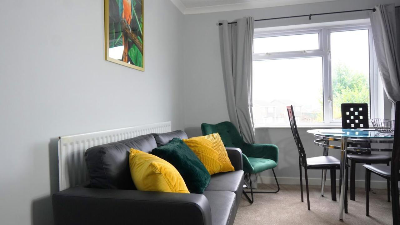 Portobello House - Four Bedroom House Perfect For Contractors - Sleeps 6 - Free Parking Wolverhampton Ngoại thất bức ảnh